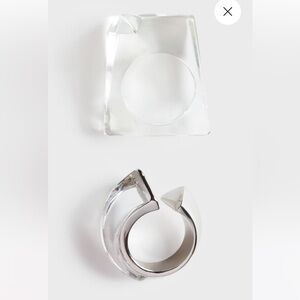 2 Clear Geometric Statement Ring m/l still in package